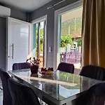 Villa Marigold
