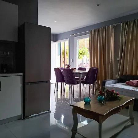 Villa Marigold